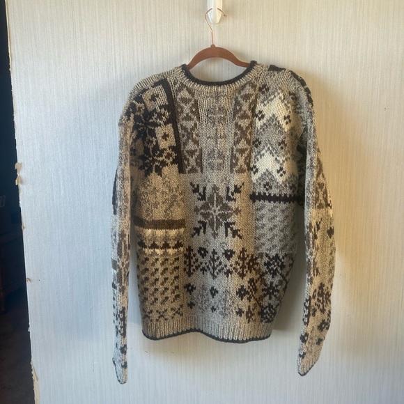 Vintage Wool Sweater - Picture 6 of 10